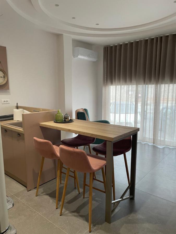 Big Blue Suites Gf เอียราเปตรา ภายนอก รูปภาพ